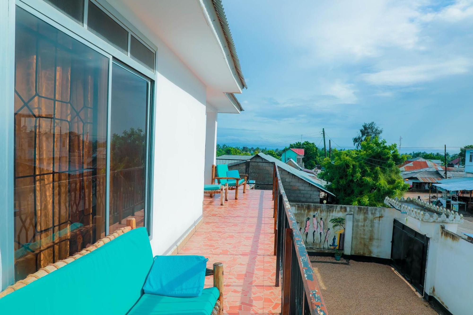 Raha House Bed & Breakfast Nungwi Exterior photo